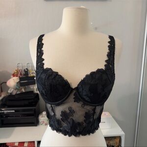 NWT Victoria’s Secret Black Floral Lace Bustier with Mesh